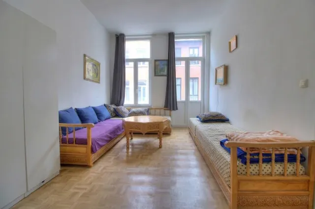 Appartement te koop in Schaerbeek – 1/5