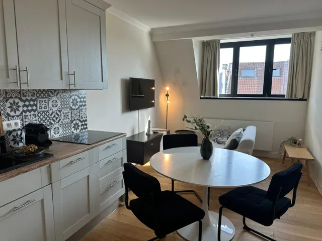 Appartement te huur in Elsene – 1/7