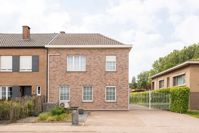 Huis for sale in Heist-op-den-Berg – 1/10