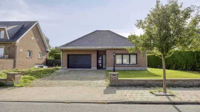 Bungalow à vendre à Zellik – 1/10