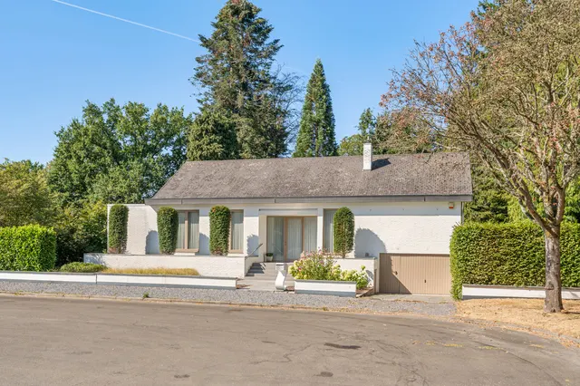 Villa te koop in Genk – 1/10