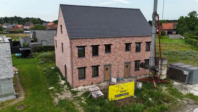 Huis te koop in Geel – 1/10