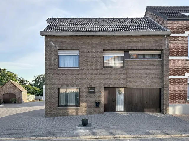 Huis à vendre à Dilbeek – 1/10