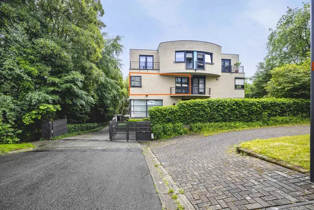 Appartement te koop in Dilbeek – 1/10