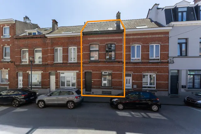 Huis à vendre à Anderlecht – 1/10
