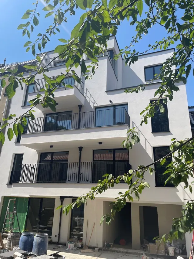 Appartement te koop in Saint-Gilles – 1/3