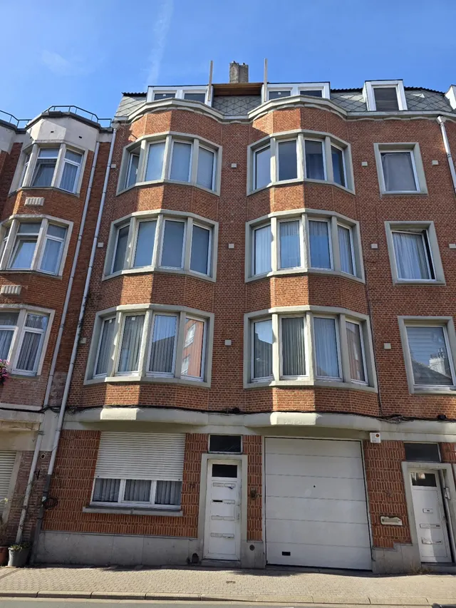 Appartement te koop in Koekelberg – 1/10