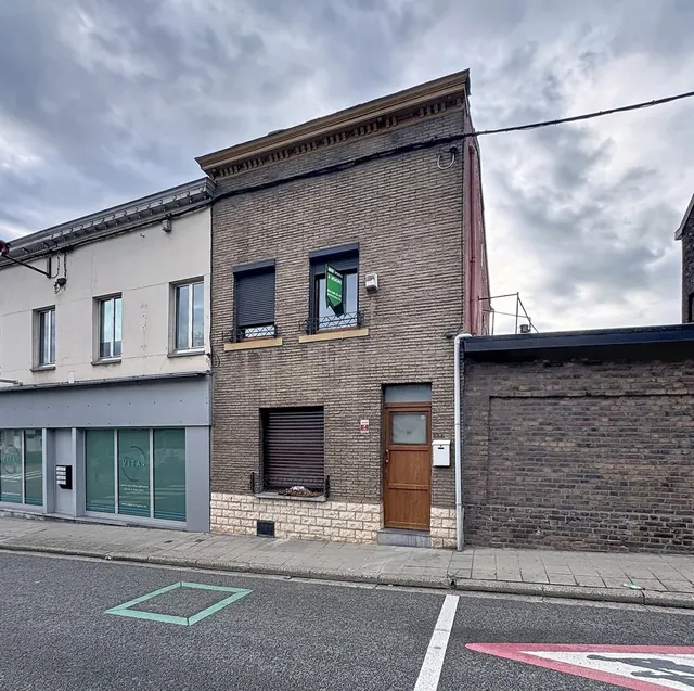 Maison à vendre à Saint-Nicolas – 1/10