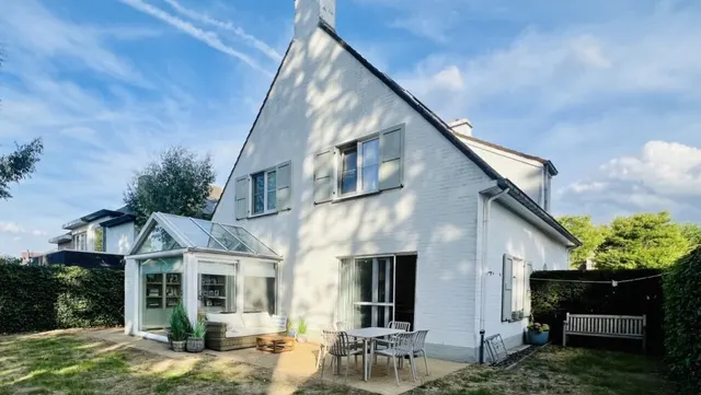 Villa à vendre à Assebroek – 1/10