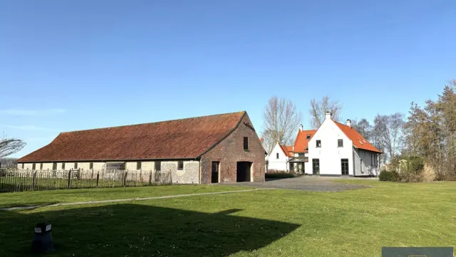Landhuis te koop in Damme – 1/10