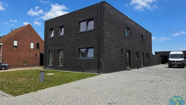 Maison à louer à Arendonk – 1/10