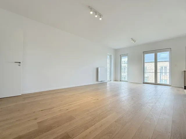 Appartement te huur in Court Saint Etienne – 1/10