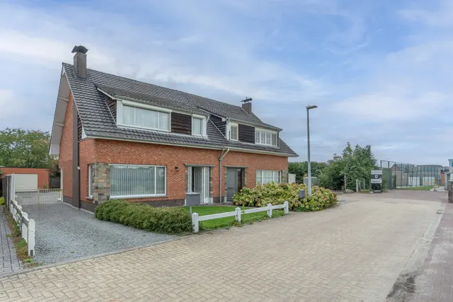 Huis te koop in Oud-Turnhout – 1/10