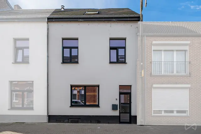 Maison à vendre à Waremme – 1/10