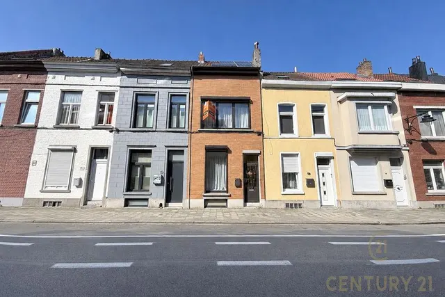 Huis te koop in Evere – 1/9