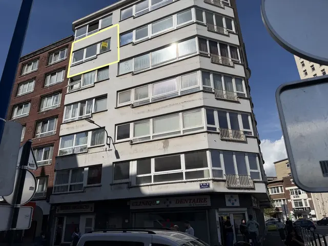 Appartement te huur in Charleroi – 1/9
