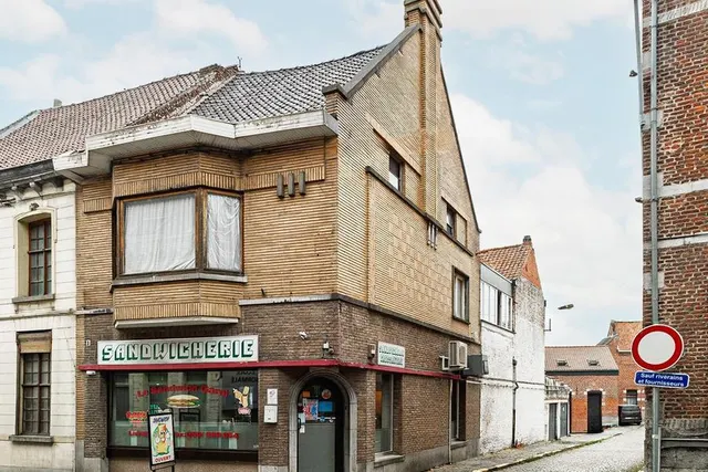 Huis te koop in Leuze-en-Hainaut – 1/10