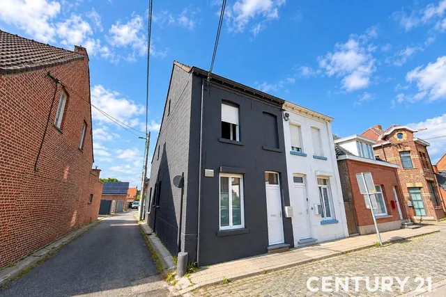 Huis te koop in Pecq – 1/4