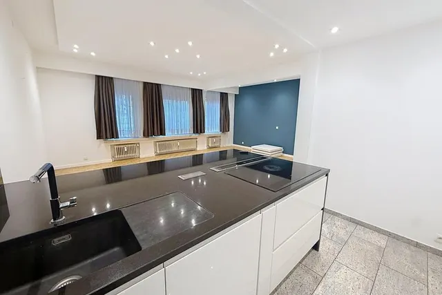 Appartement à vendre à Elsene – 1/10