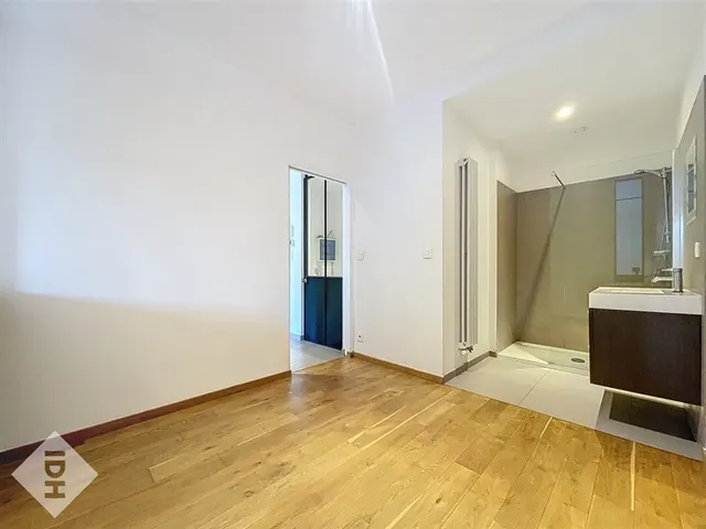 Appartement te huur in Tournai – 1/6