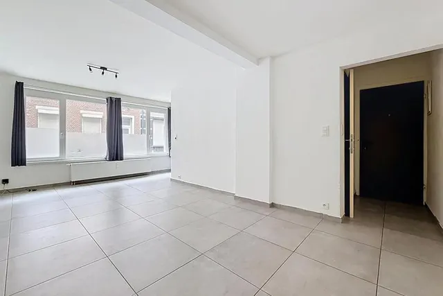 Appartement à vendre à Charleroi – 1/9