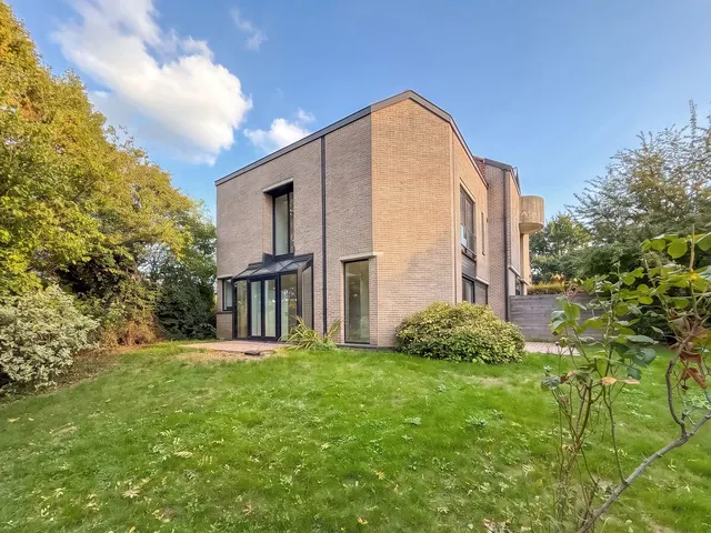 Maison à vendre à Uccle – 1/10