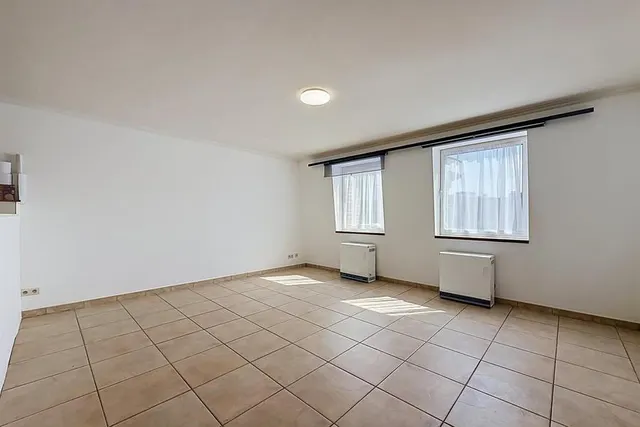 Appartement te huur in Jambes – 1/10