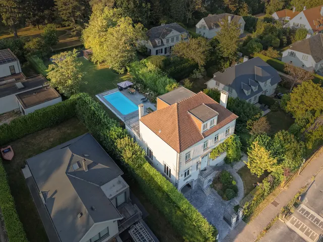 Huis te koop in Waterloo – 1/10