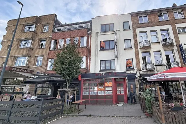 Huis te koop in Laeken – 1/10