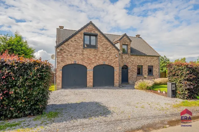 Maison à vendre à Héron – 1/25