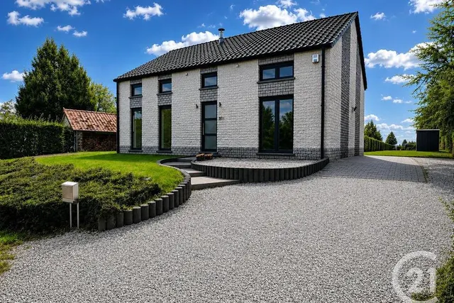 Huis te koop in Rièzes – 1/10