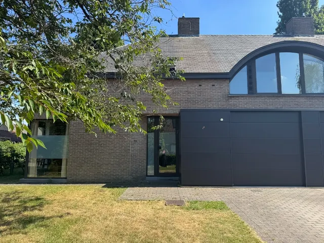 Maison à louer à Oostakker – 1/10
