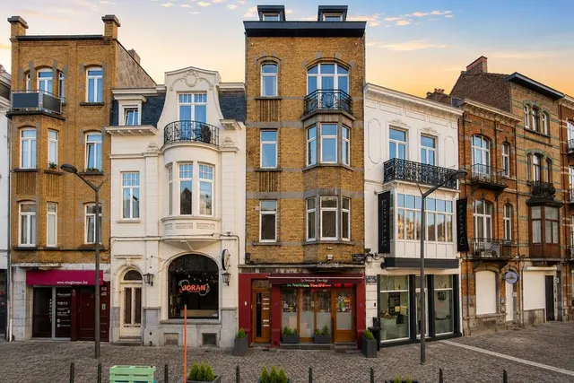 Appartement te koop in Schaerbeek – 1/10