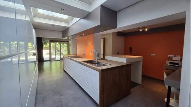Huis à vendre à Sint-Kruis – 1/10