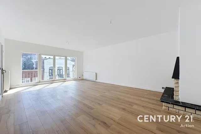Appartement à vendre à Molenbeek-Saint-Jean – 1/10