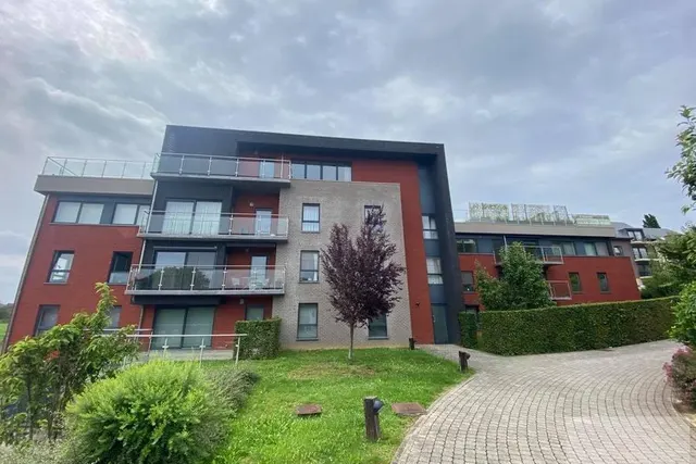 Appartement te huur in Hyon – 1/4