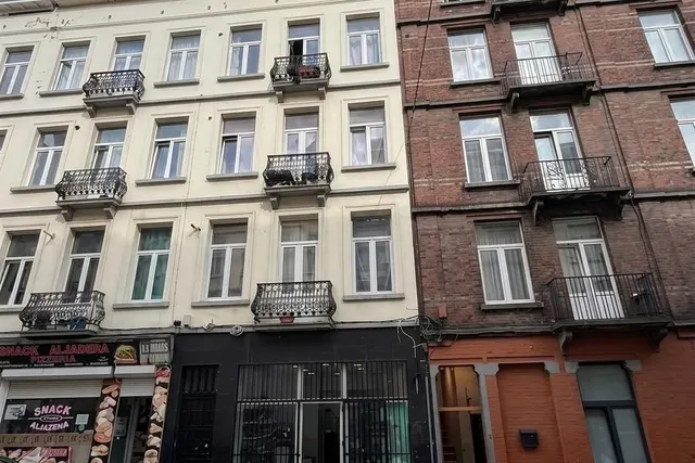 Maison à vendre à Saint-Gilles – 1/4