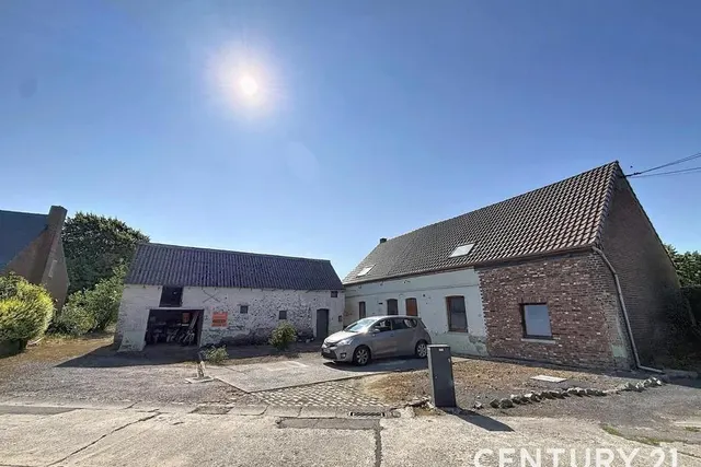 Huis te koop in Blicquy – 1/4