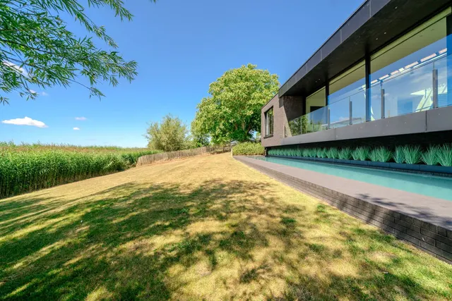 Villa for sale in Knokke-Heist – 1/10