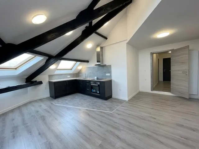 Appartement à louer à Chatelet – 1/8