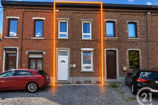 Huis te koop in Courcelles – 1/4