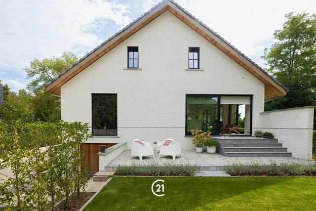 Huis te koop in Sint-Martens-Latem – 1/4