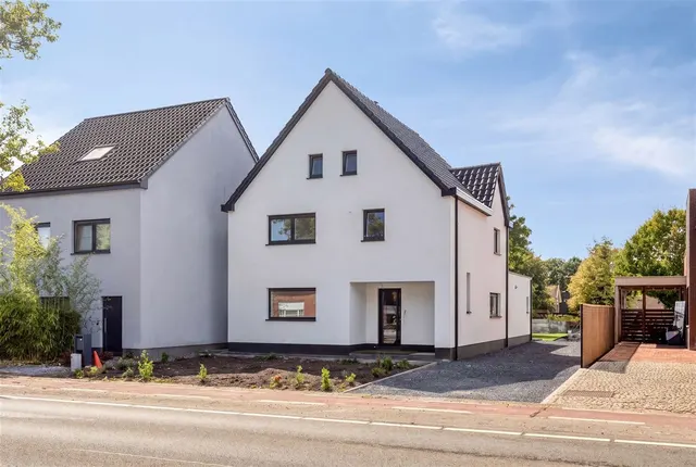 Huis te koop in Koersel – 1/10