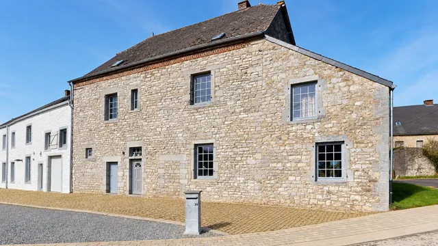 Huis te koop in Doische – 1/10