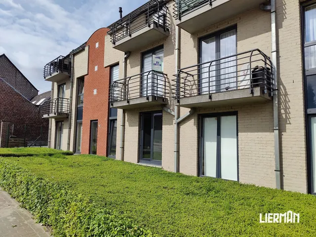 Appartement te huur in Meerbeke – 1/10