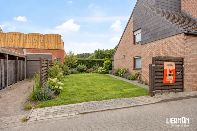 Huis te koop in Gijzegem – 1/10