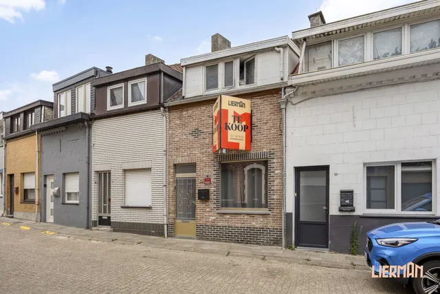 Huis te koop in Denderleeuw – 1/10
