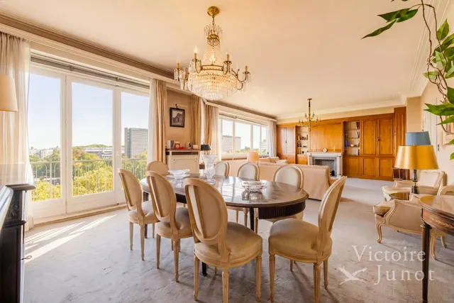 Appartement te koop in Schaerbeek – 1/10