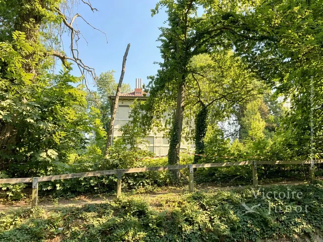 Huis te koop in Linkebeek – 1/5