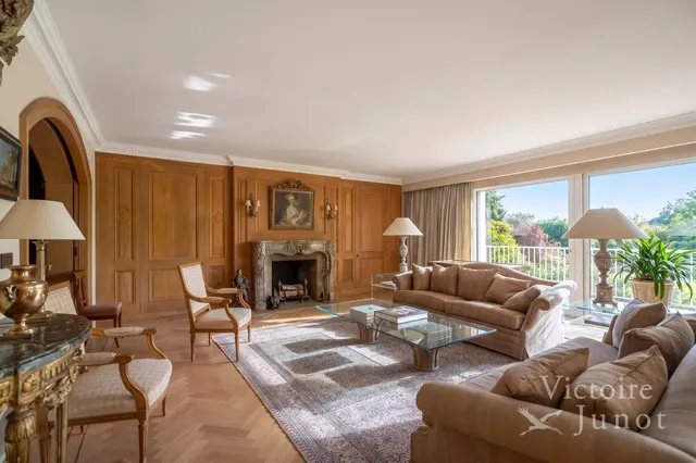 Appartement te koop in Uccle – 1/10